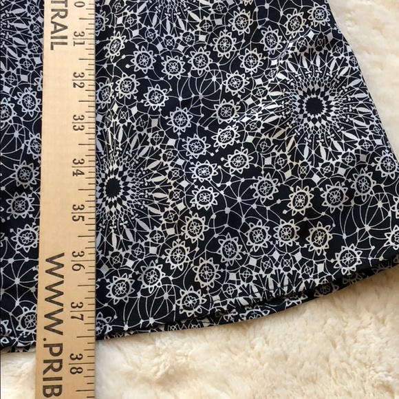 Ann Taylor Loft Navy blue medallion dress - Picture 6 of 6